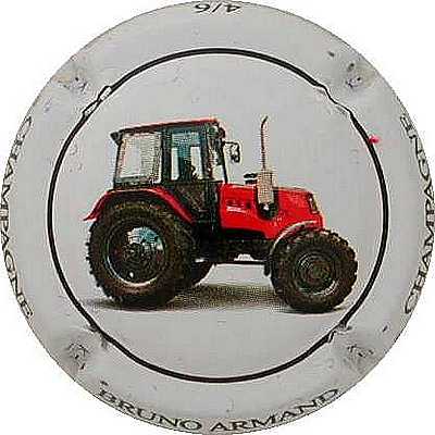 N°02c Tracteur agricole, 4/6
Photo J.P
