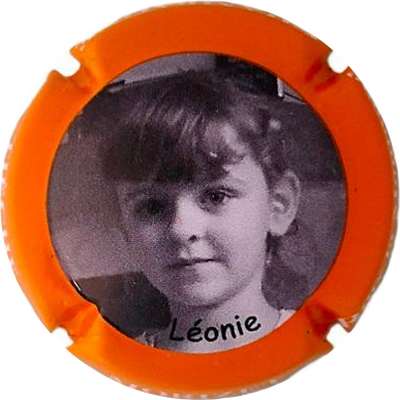 N°22b Léonie, contour orange
Photo Jacky MICHEL
