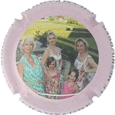 N°39f 07 sur 10, contour rose
Photo Jacky MICHEL
