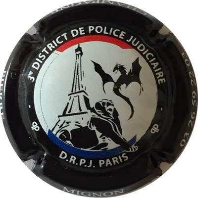 _Cuvées spéciales N°S104a 3ème district de police judiciaire, contour noir
Photo René BLANCHET

