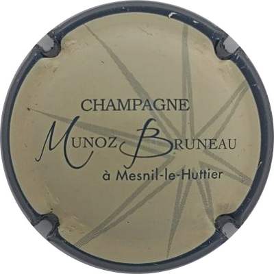 N°04d Crème et noir
Photo Jacky MICHEL
