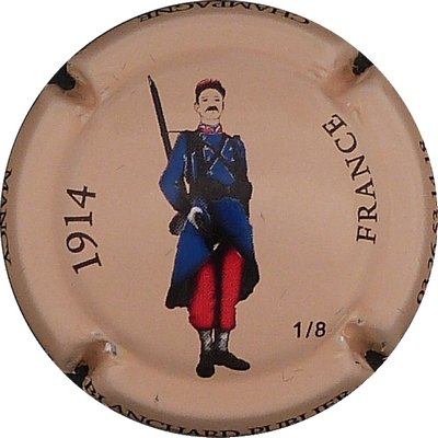 N°02 Série costumes militaires, 1/8, FRANCE 1914, fond crème
Photo BENEZETH Louis
