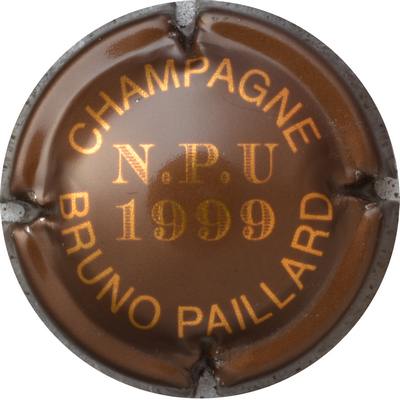 N°11b Cuvée N.P.U. 1999, marron et or cuivré
Photo GOURAUD Jacques
