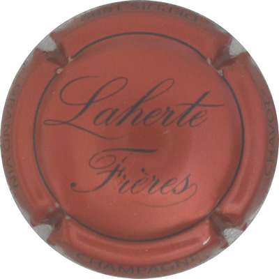 N°13g Rouge métallisé et noir
Photo Jacques GOURAUD
