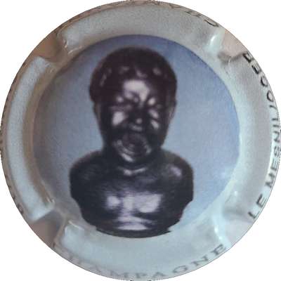 N°48a 02 sur 10, contour bleu pâle
Photo Joëlle MENNERET
