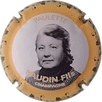 N°16e Paulette, contour orange pâle
Photo Jacky MICHEL
