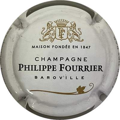 N°NR Contour Blanc et gris, écusson or
Photo Bruno HEBMANN GONTIER
Mots-clés: NR