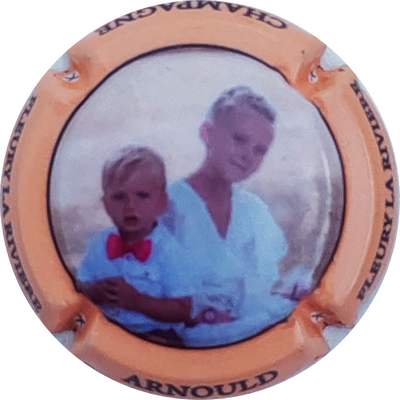 N°NR Contour orange
Photo Christophe LELU
Mots-clés: NR