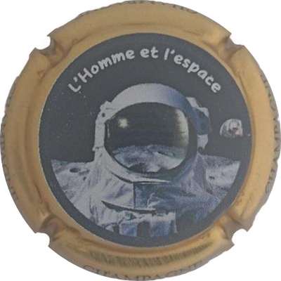 NR L'Homme et L'espace, contour or
Photo Jacky MICHEL
Mots-clés: NR