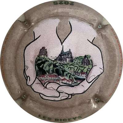 N°NR 2025, les 2 mains
Photo Bruno HEBMANN GONTIER
Mots-clés: NR