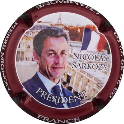 N°073a Sarkozy, contour marron
Photo BENEZETH Louis
