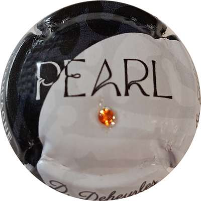 N°NR PEARL, noir et banc, strass rouge
Mots-clés: NR