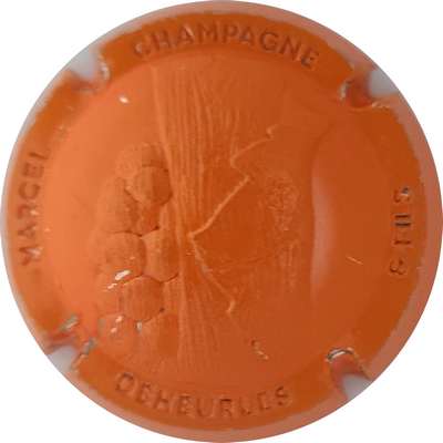 N°50i Estampée orange
Photo Joëlle MENNERET
