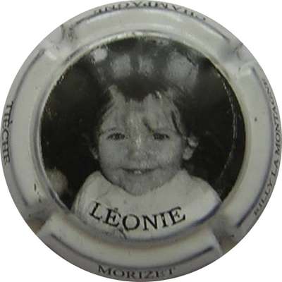 N°16 Série enfants 1, Léonie, contour blanc
Photo Marc BAUVOIS
