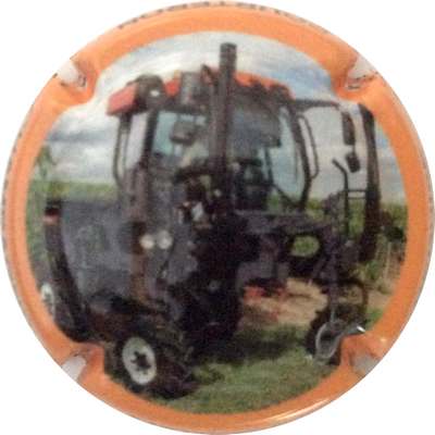 N°079b Tracteur, contour orange
Photo Bruno HEBMANN GONTIER
