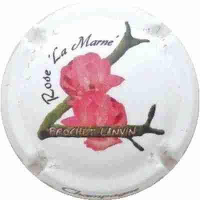 N°01a Rose La Marne, fond blanc, fleurs rouges, inscription champagne sur le contour
Photo J.R.
