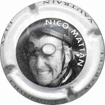N°049 Nico Mattan, contour blanc
Photo SIMONNOT Jean-Joseph
