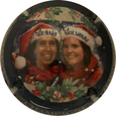 N°NR Calendrier de l'Avent, 2024-14/25, Virginie et Nolwenn, 360 exemplaires numérotés
Photo MH Millot
