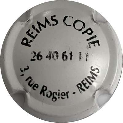 H9810 REIMS COPIE, blanc et noir
Photo MH Millot

