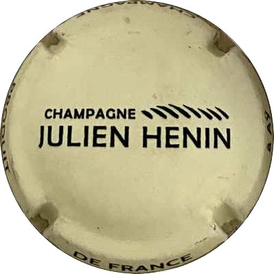 N°01 Crème mat et noir
Photo MH Millot
