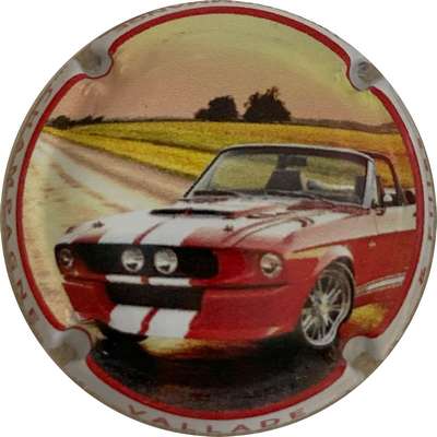 N°NR Voiture rouge, contour blanc
Photo MH Millot
