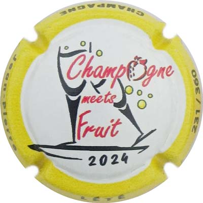 N°37d Meets Fruit, 2024, N°XXX-360
Photo René COSSEMENT
